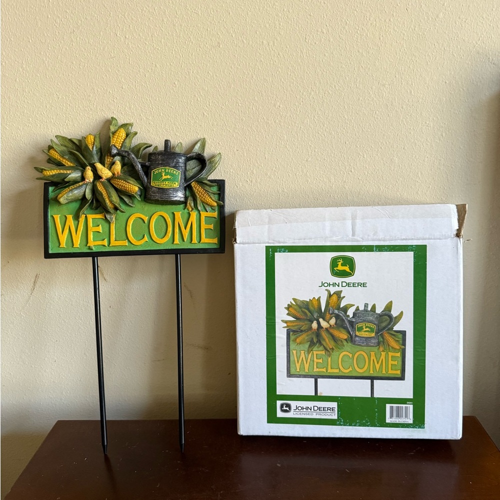 John Deere Welcome Plaque Sign- Wall Decor Or Yard Decor New In Box Vintage